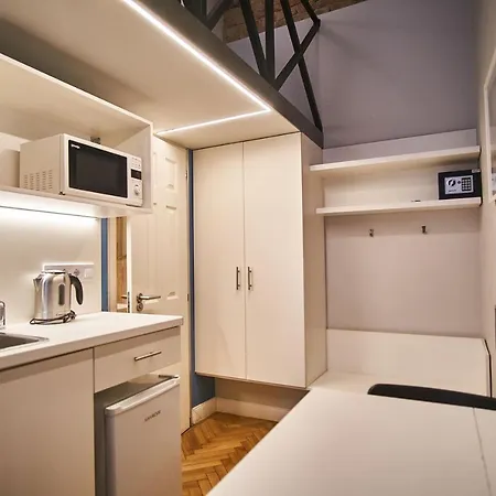 Z40 - Hostaid Apartment Budapest